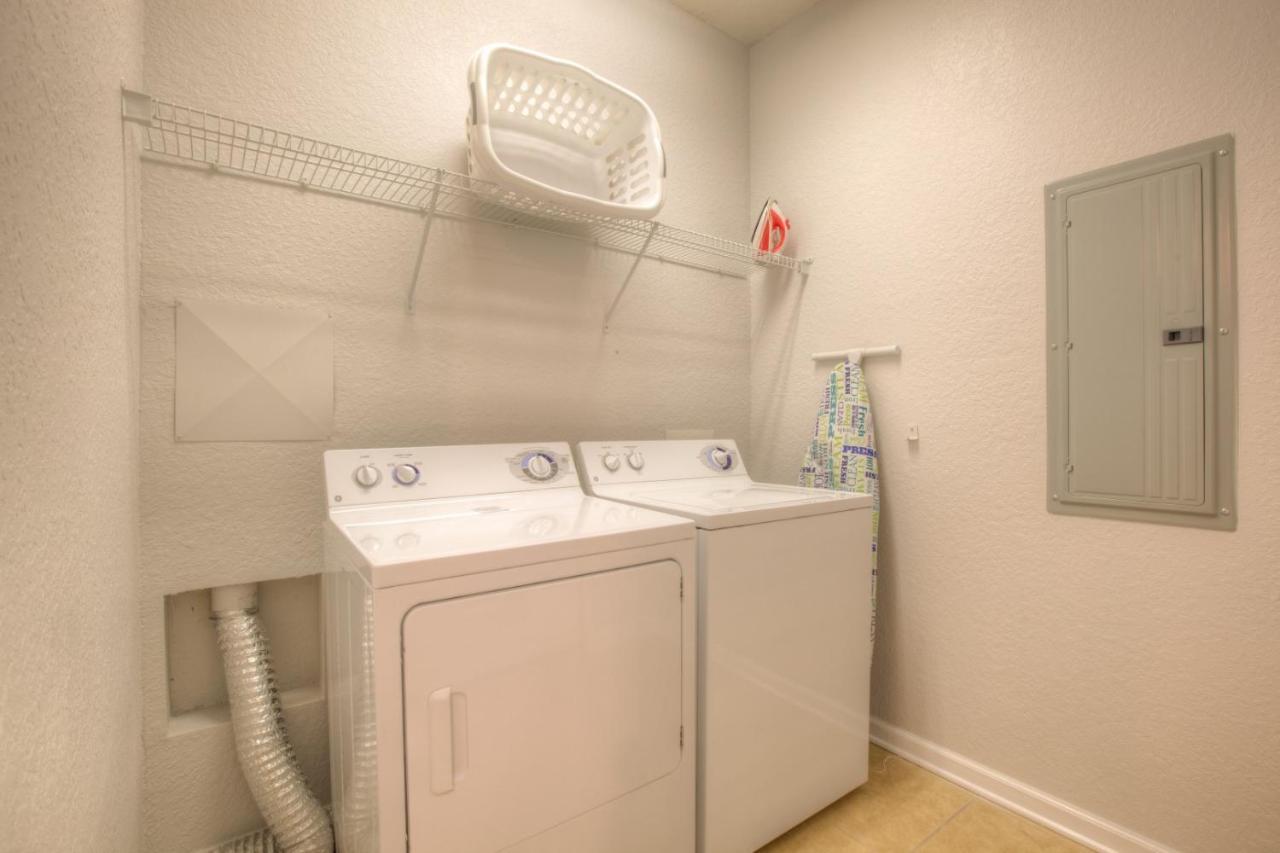 Stunning Lakeview Condo Wprivate Balcony 키시미 외부 사진