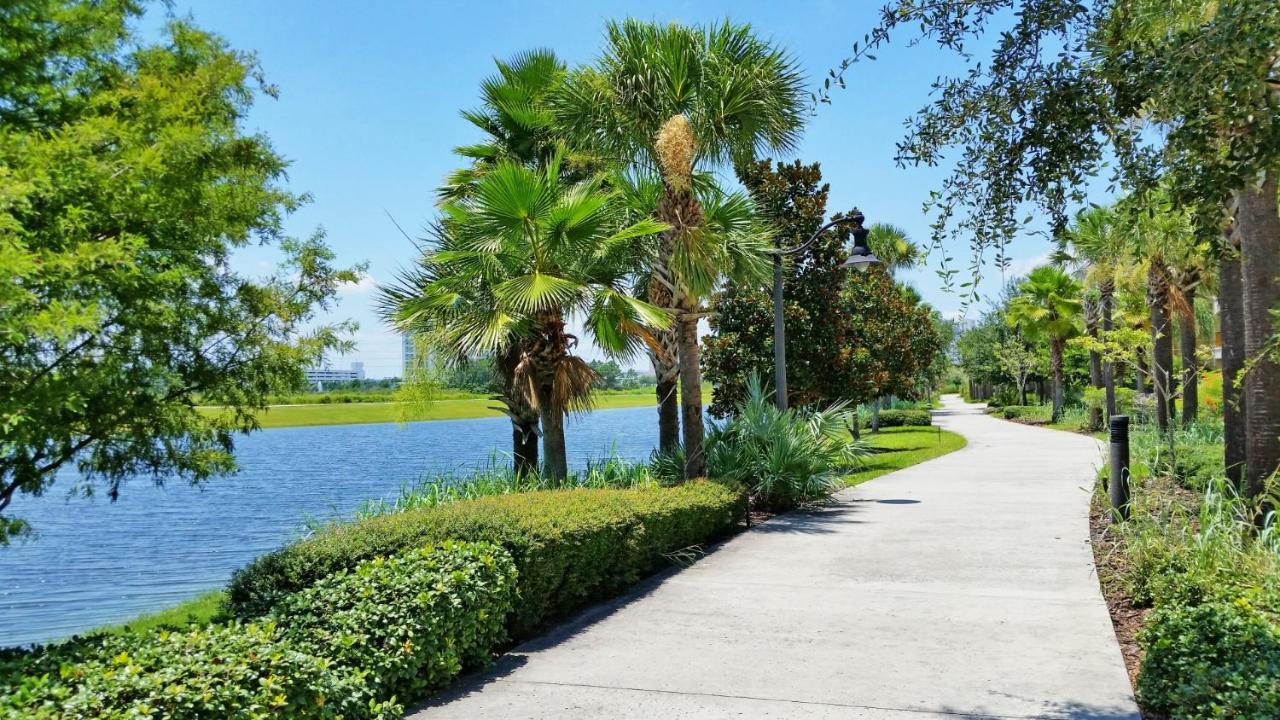 Stunning Lakeview Condo Wprivate Balcony 키시미 외부 사진
