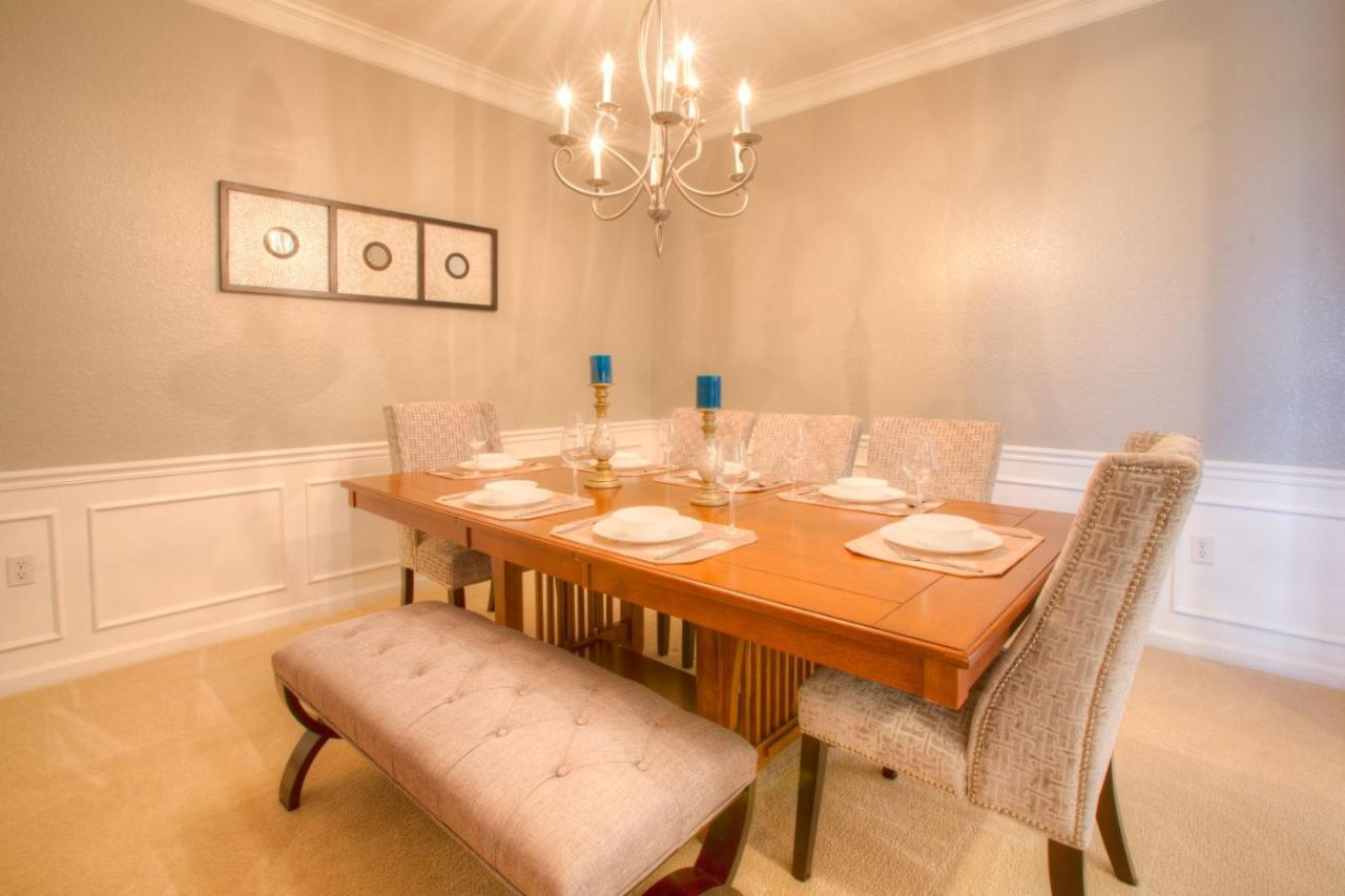 Stunning Lakeview Condo Wprivate Balcony 키시미 외부 사진