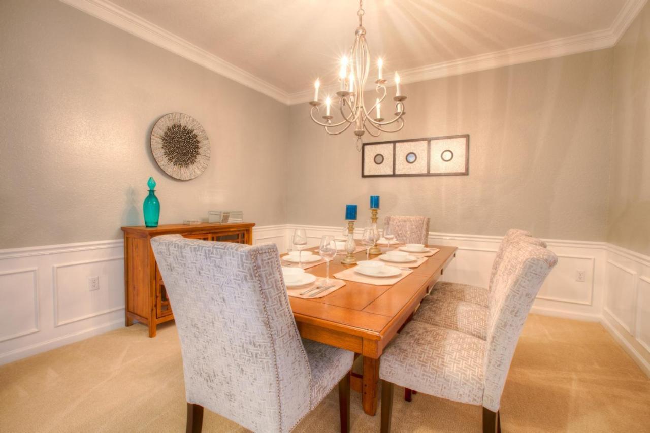 Stunning Lakeview Condo Wprivate Balcony 키시미 외부 사진