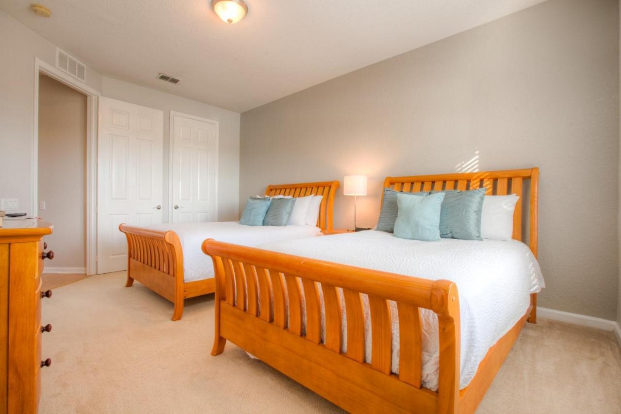 Stunning Lakeview Condo Wprivate Balcony 키시미 외부 사진